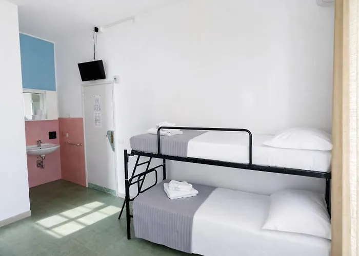 Hotel Aloha